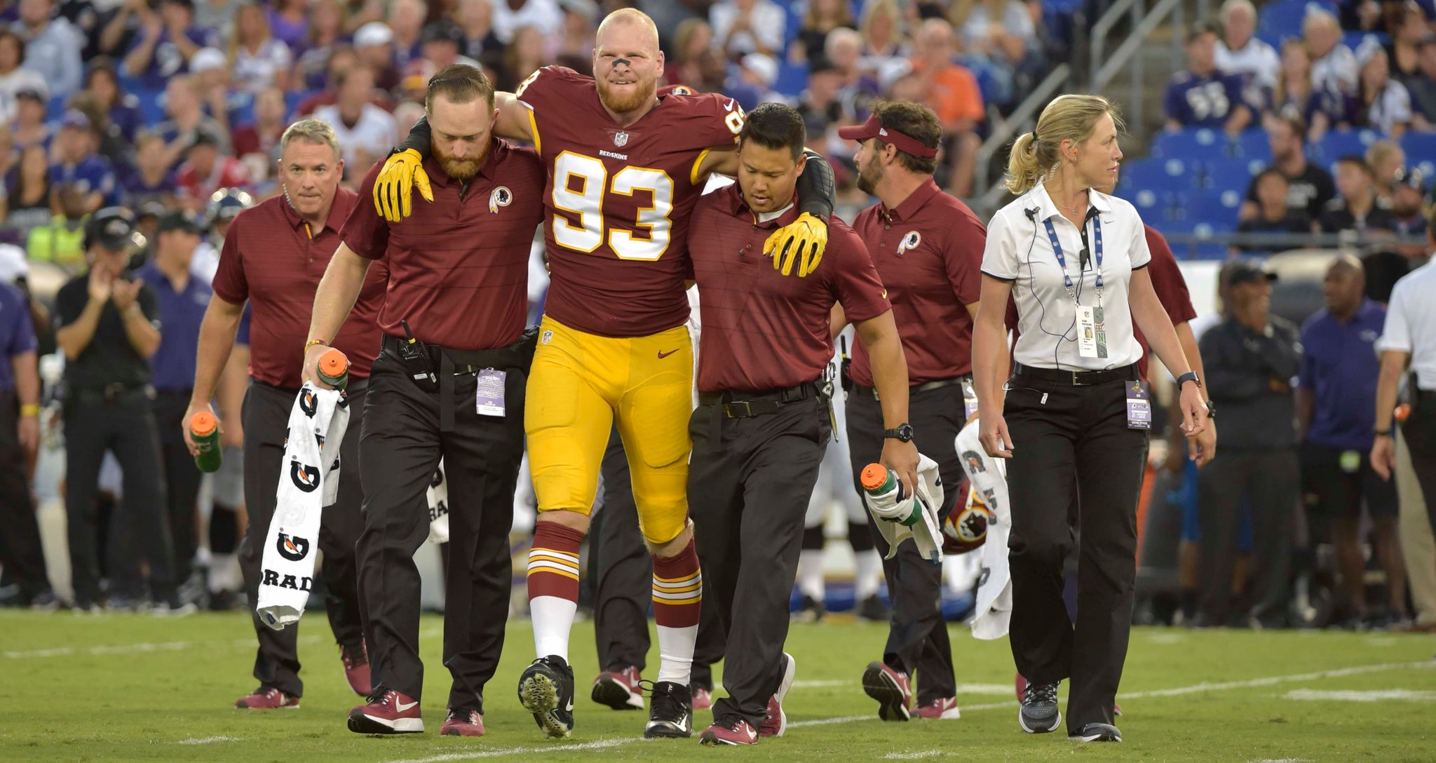 Redskins LB Trent Murphy Will Miss the Entire 2017 Season With Torn ACL/MCL